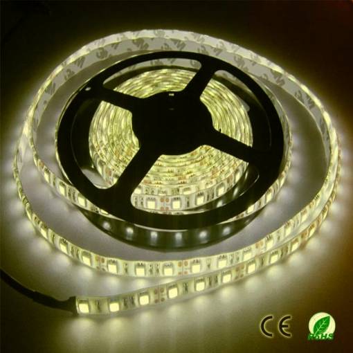 Foto - Vodotesný, samolepiaci 60 LED pásik - Teplá biela 1 segment 14,4 W/m 5 cm